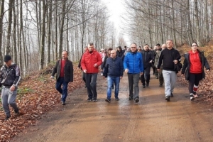 Gölcük’te Öğretmenler Günü’ne Özel Doğa Turu AYVAZPINAR’DAN ERİKLİTEPE’YE YÜRÜDÜLER
