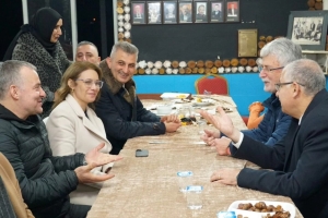 Gölcük’te Protokol ve Vatandaş Kestane Festivali’nde Buluştu