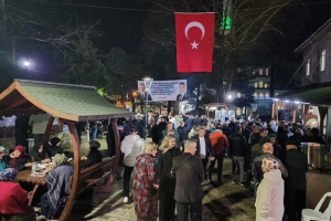 Gölcük’te Protokol ve Vatandaş Kestane Festivali’nde Buluştu