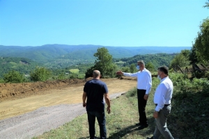 HAMİDİYE’DE FUTBOL SAHASININ YAPIMINA BAŞLANDI