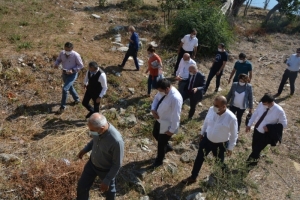 Gölcük’te Öğretmenler Günü’ne Özel Doğa Turu AYVAZPINAR’DAN ERİKLİTEPE’YE YÜRÜDÜLER