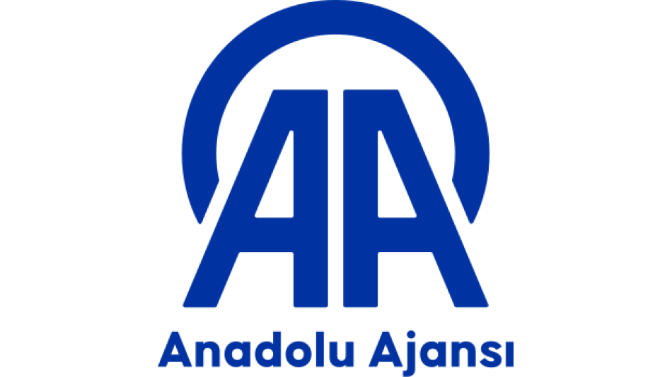 Bedensel engelli muhtar çalışma azmiyle takdir topluyor